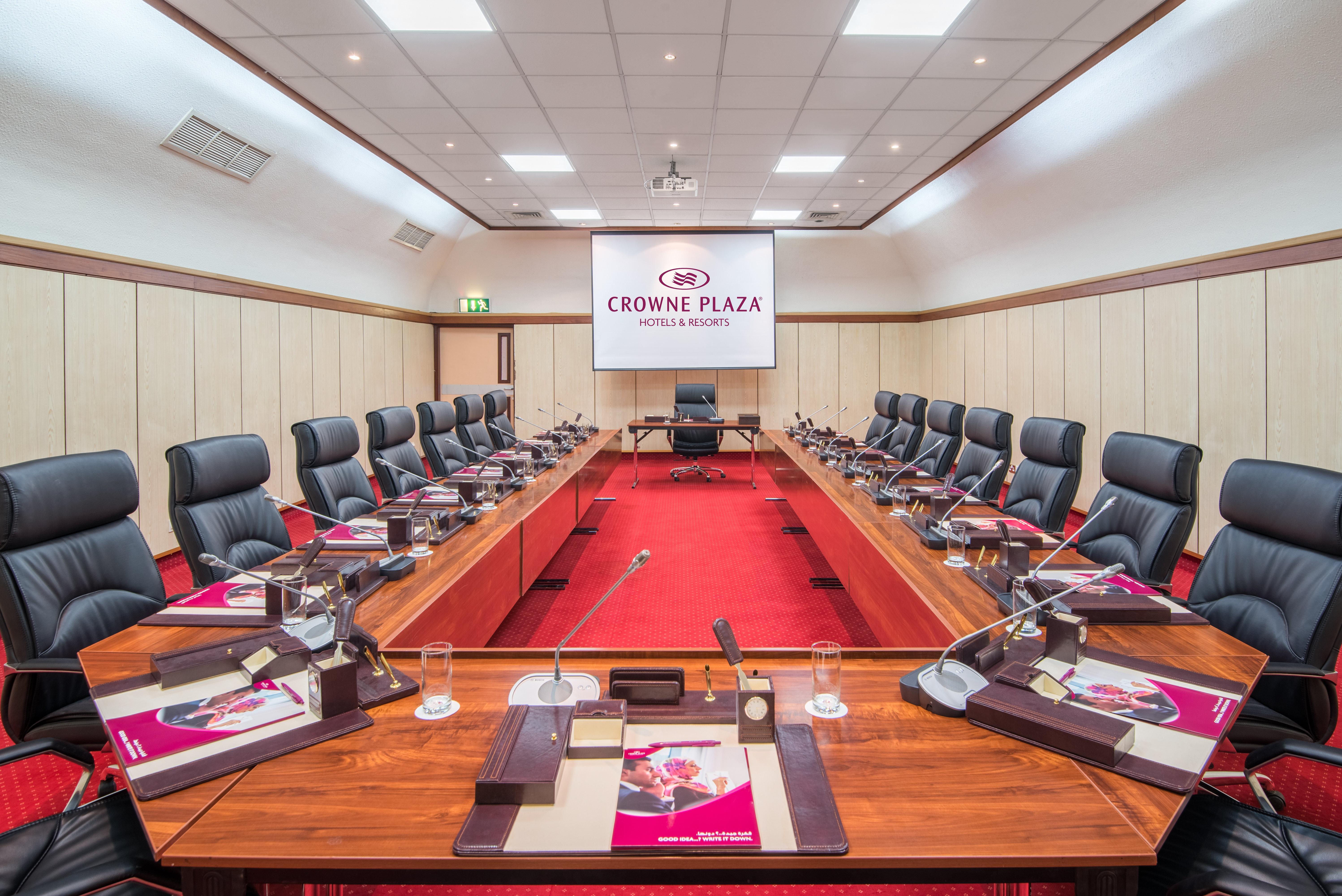 Crowne Plaza Kuwait Al Thuraya City By Ihg Kuwait City Luaran gambar