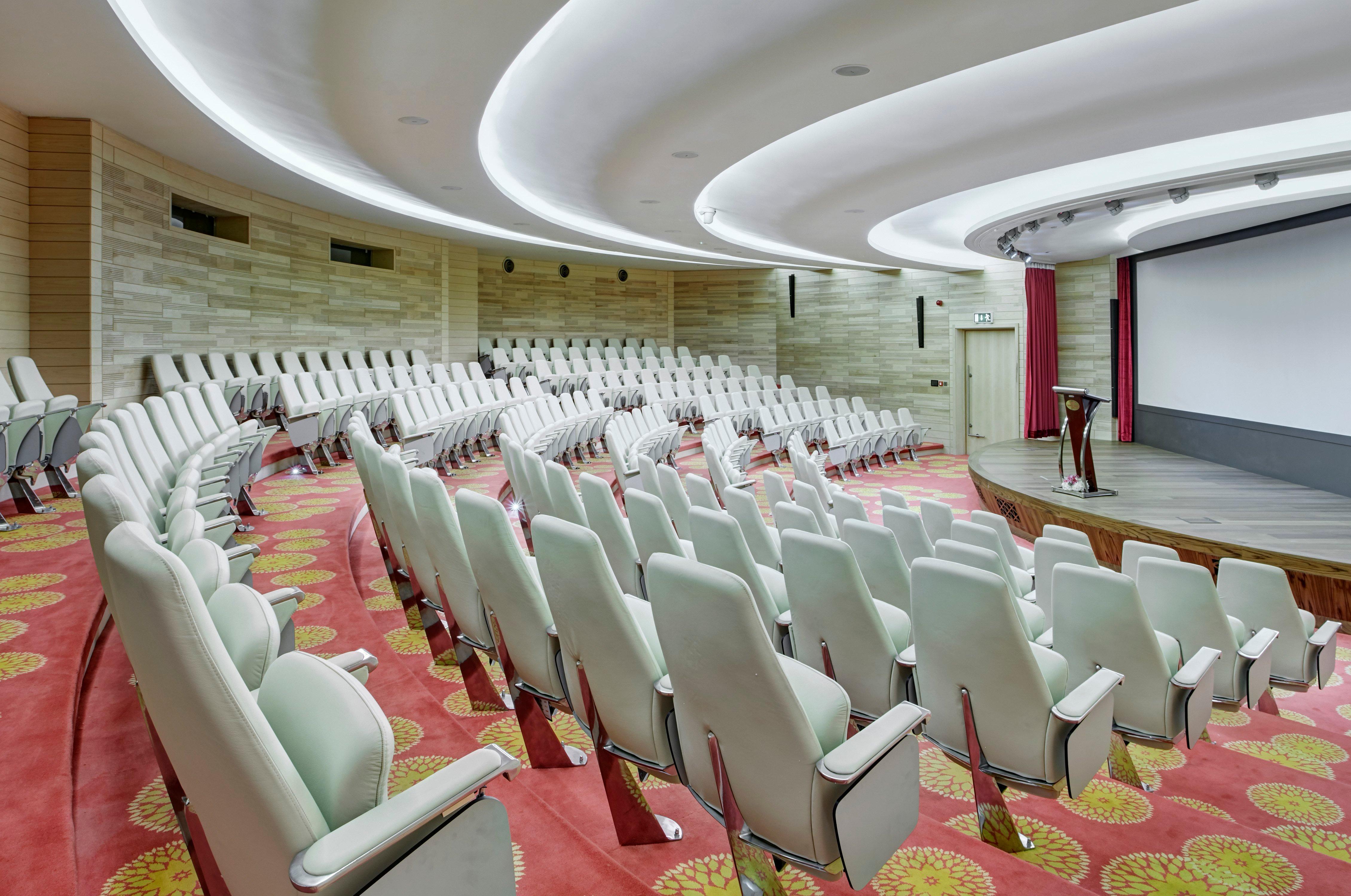 Crowne Plaza Kuwait Al Thuraya City By Ihg Kuwait City Luaran gambar